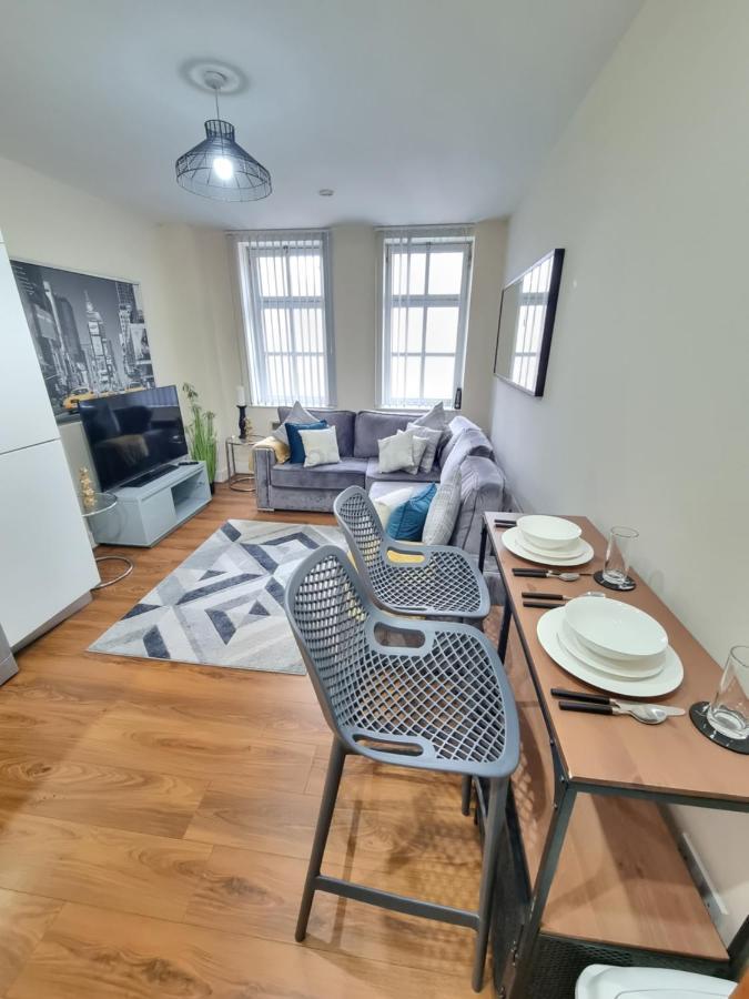 2 Bedroom - City Centre Location - Perfect For Family'S برادفورد المظهر الخارجي الصورة